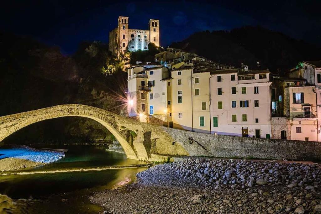 Appartamentino - Castle View, No Stairs Dolceacqua Exterior photo