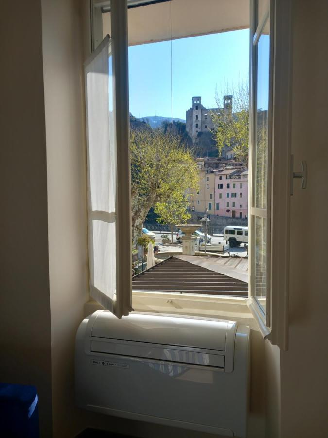 Appartamentino - Castle View, No Stairs Dolceacqua Exterior photo